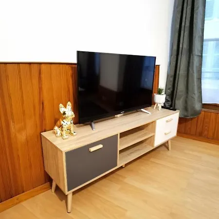 T2 Meuble Quartier Chateau De Daire *
